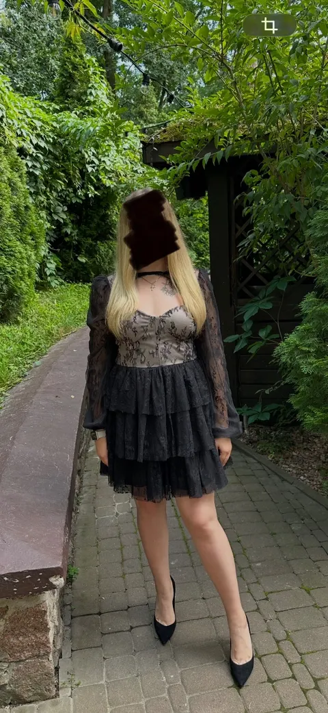 Ажурна чорна сукня