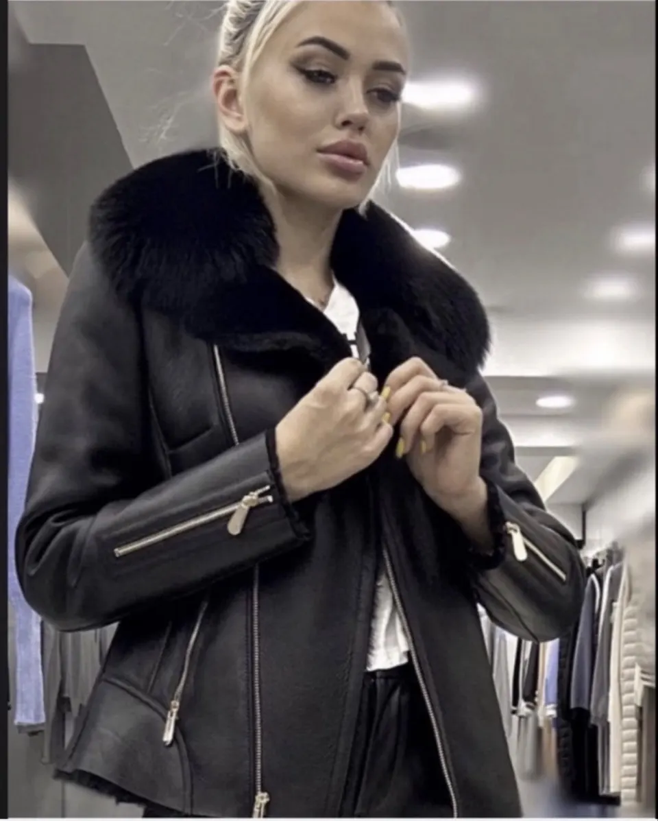 Нова дублянка Sassofono куплена за 950 доларів