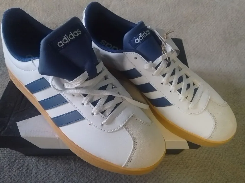 Кросівки Adidas