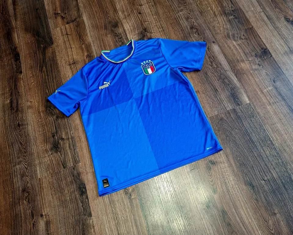 чоловіча унікальна футбольна футболка jersey збірної Італії Puma оригінал - фото 2