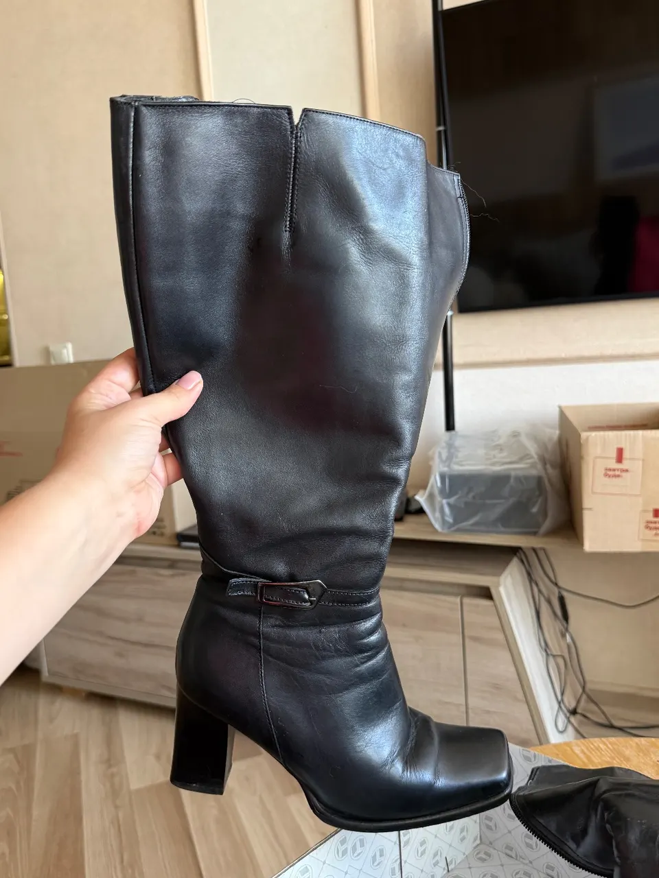 TJ Collection, 38 розмір, шкіра , зима