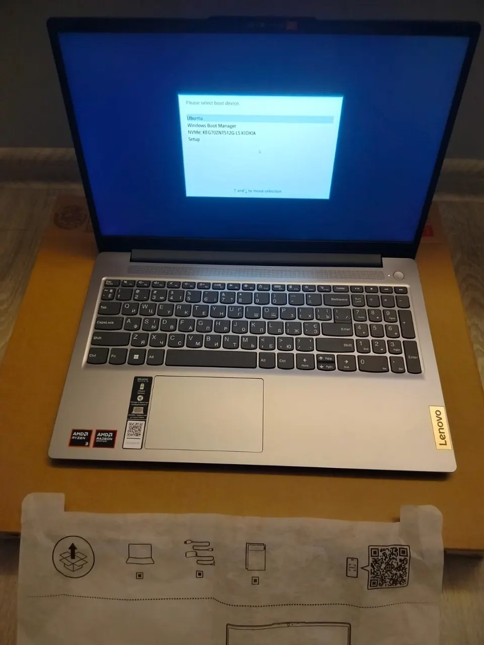 Lenovo IdeaPad Slim 3 15AMN8