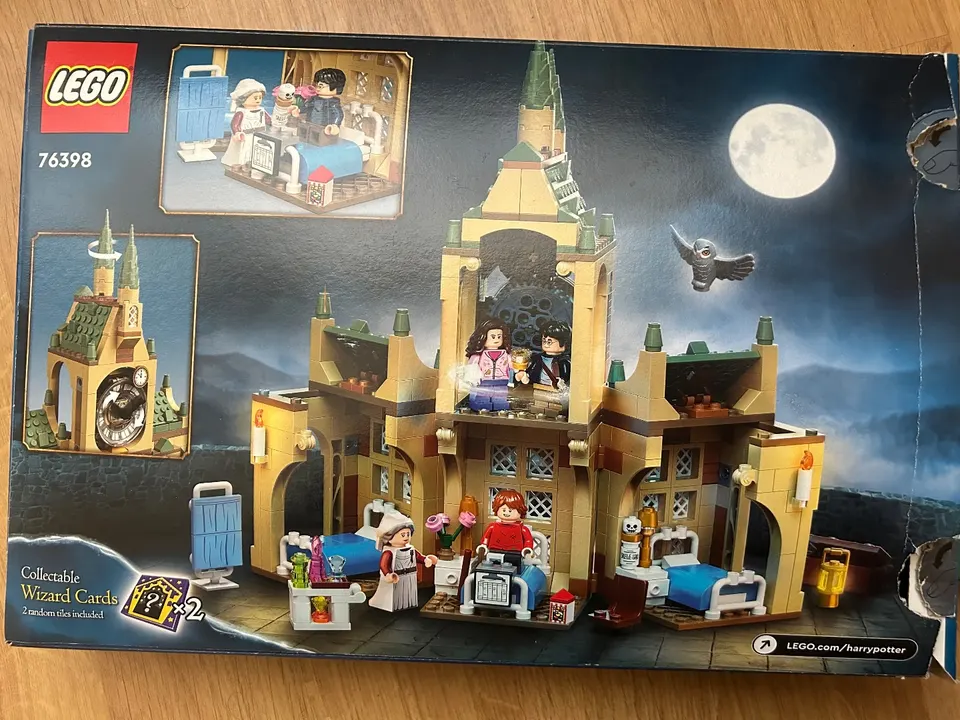 Конструктор LEGO Harry Potter лікарняне крило Хогвортса (76398) - фото 2
