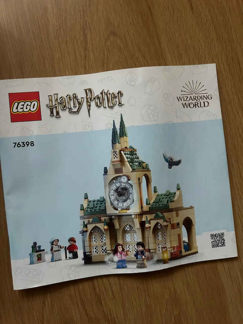 Конструктор LEGO Harry Potter лікарняне крило Хогвортса (76398) - фото 4