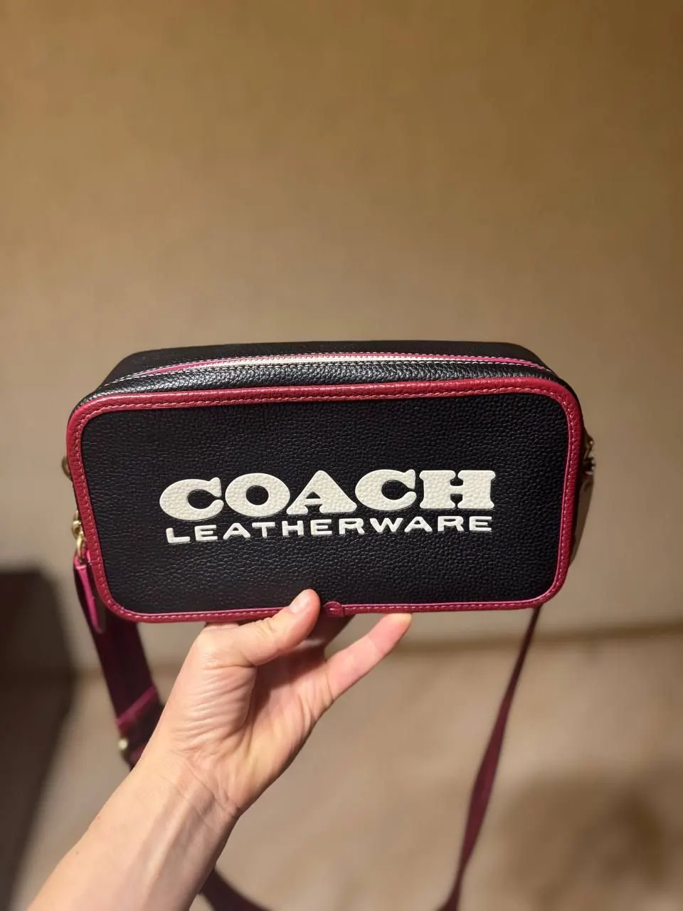 сумка Coach Leatherware Kia Camera Bag сумочка crossbody жіноча шкіряна канва - фото 3