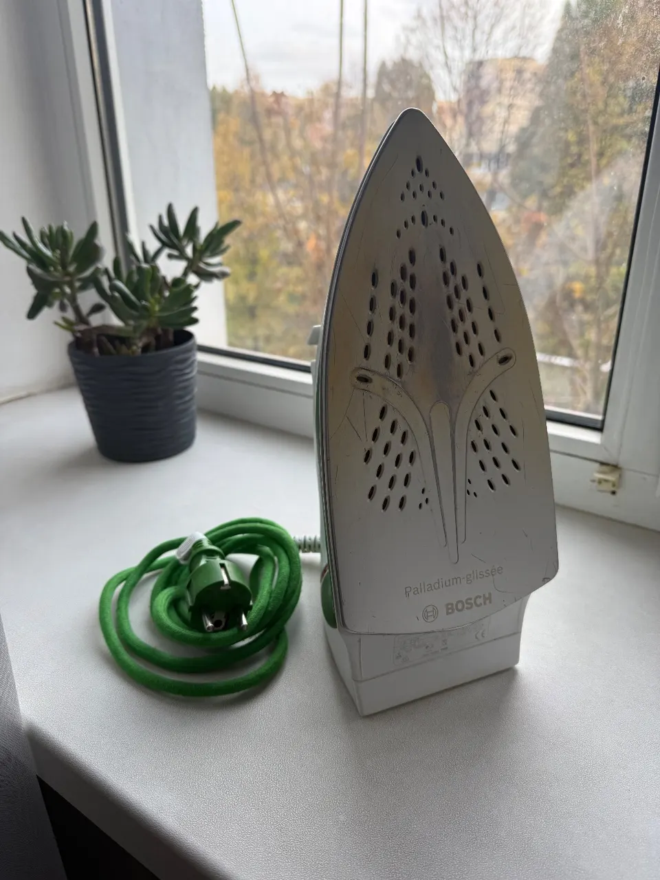 Праска Bosch TDA з підошвою Palladium-glissee, 2400 Вт, вживана - фото 2